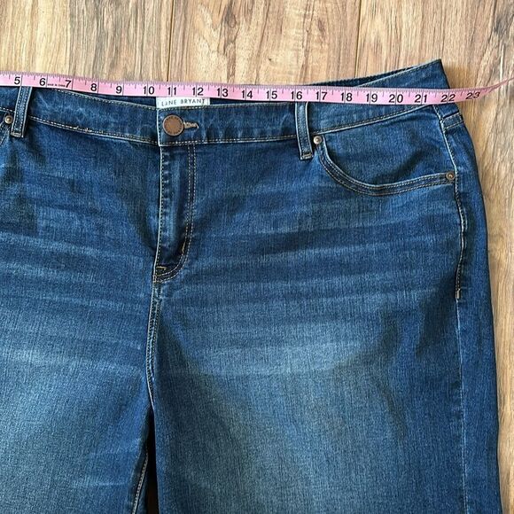 Lane Bryant Flex Magic Waistband Signature fit Mid Rise Boyfriend Midi Short 18 - Picture 5 of 9